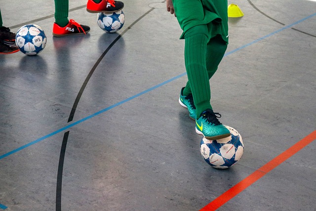 因此需要特 因此需要特